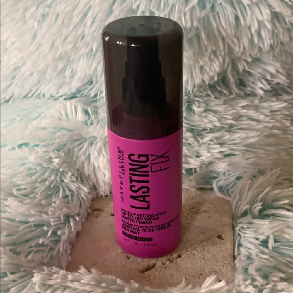 Maybelline N.Y Make up setting spray